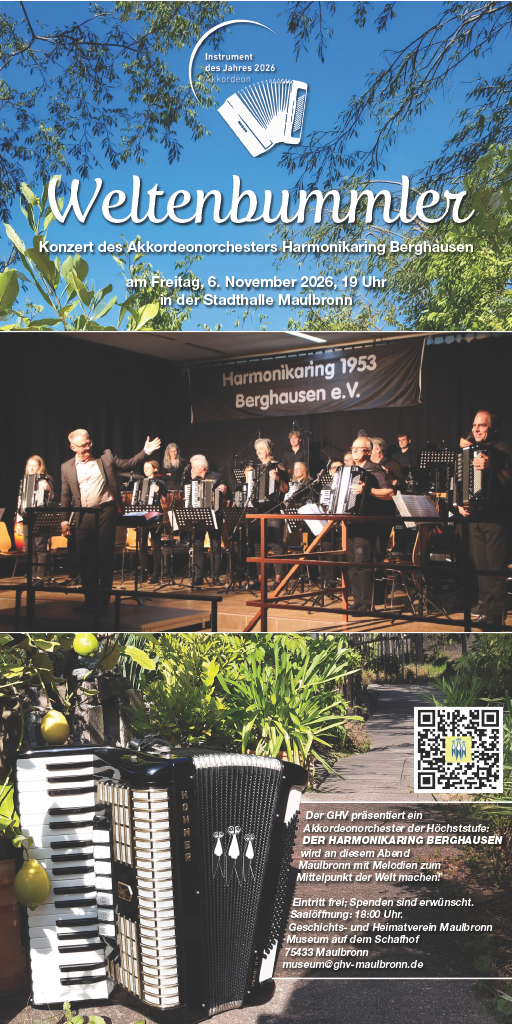 Der Flyer für die Veranstaltung. Das Hintergrundbild ist vertikal Drei Geteilt. Im oberen Bild sieht man den blauen Himmel von unten durch die grünen Blätter mehrerer Bäume. In der Mitte sieht man ein Akkordeonorchester auf der Bühne. Im Unteren Bild ist in der Linken Hälfte ein Akoordeon abgbildet. Rechts steht der Text zur Veranstaltung